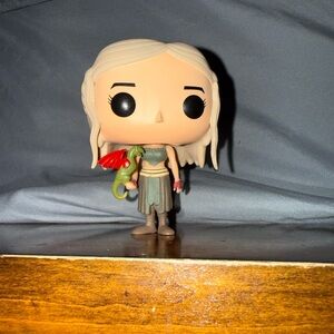 Funko Daenerys Targaryen Pop! - Blonde Hair, Green Outfit, Red Dragon